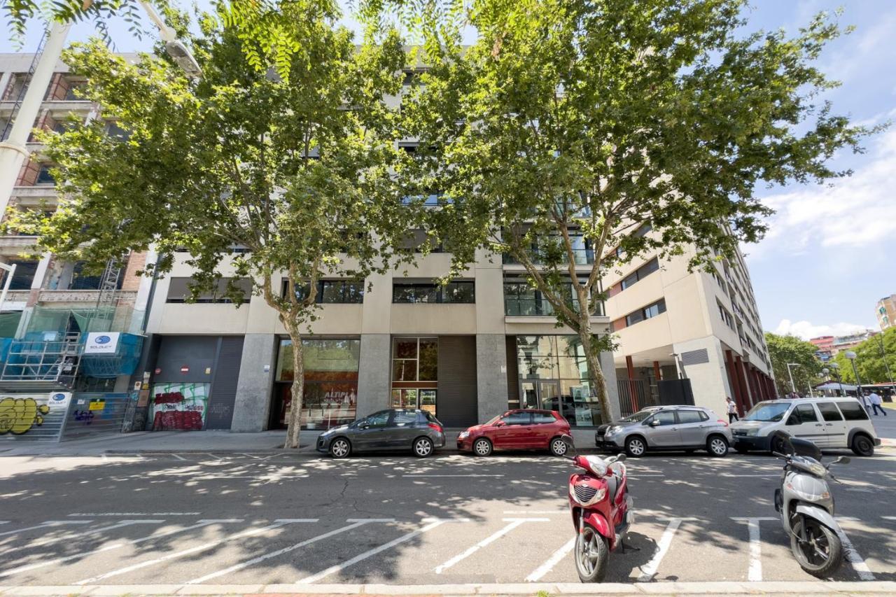 The Lonely Chimney Apartments Barcelona Exterior foto